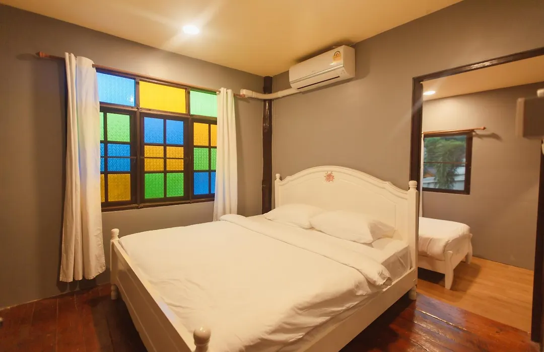 Agga Cnx Hostel-1